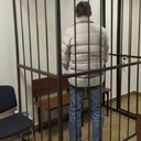 Двое жителей Курганинска осуждены за хищение 2 млн р. у страховщикаВ декабре 2015 г. двое мужчин решили обмануть страховую компанию путем инсценировки ДТП. Изучив обстоятельства дела, Курганинский районный суд признал подсудимых виновными по ч. 4 ст. 159.5 УК РФ (мошенничество в сфере  страхования).С целью фиксации  аварии на место ДТП прибыл сотрудник полиции, которому мужчины рассказали о своих преступных планах и за денежное вознаграждение предложили оформить инсценированное ДТП в установленном порядке, составив все необходимые для получения страховой выплаты документы. Сотрудник полиции  согласился на предложение и передал мошенникам составленные им фиктивные документы, что позволило им получить страховую выплату в размере 493,2 тыс. р. После этого мужчины договорились с сотрудником полиции действовать на постоянной основе. К противоправной деятельности они привлекли еще одного своего знакомого, который занимался ремонтом автомобилей, а также составлением заключений. Таким образом группа действовала на протяжении года, причинив ущерб страховой компании на общую сумму около 2 млн р.Суд апелляционной инстанции согласился с постановлением обвинительного приговора. Осужденным назначено наказание в виде лишения свободы на сроки от 3 до 5 лет с отбыванием наказания в исправительной колонии общего режима. Приговор вступил в законную силу, сообщает пресс-служба суда.http://www.asn-news.ru/news/72127#ixzz67mzsYJF3
